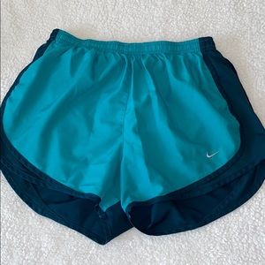 Nike Dri-Fits Sz Medium